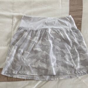 RBX Women's Gray Camouflage Skort, size small
